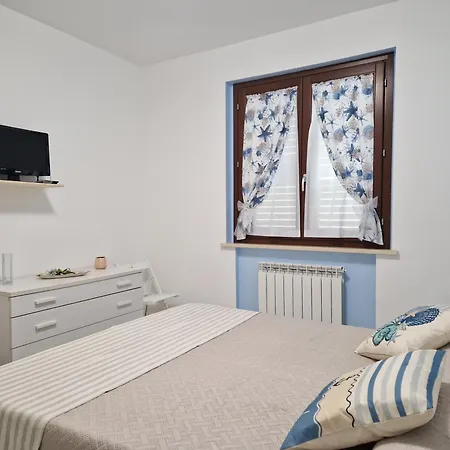 Apartment Trilocale A 350 Metri Dal Mare Con Posto Auto E Doccia Esterna *