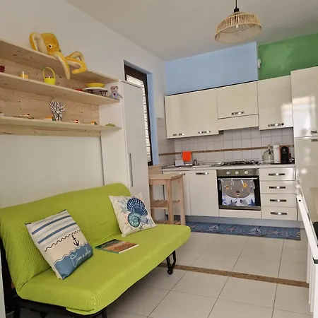 شقة Trilocale A 350 Metri Dal Mare Con Posto Auto E Doccia Esterna مارشيللي