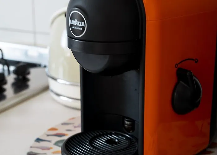 Apartamento Trilocale A 350 Metri Dal Mare Con Posto Auto E Doccia Esterna Marcelli